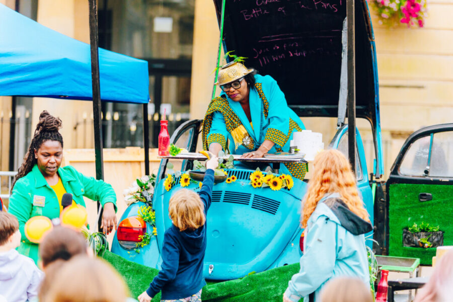 IzzyChalloner_TheFullShebang-013